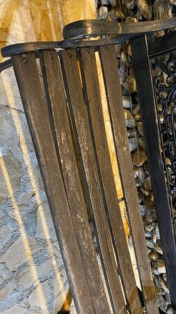 梅迪特温泉度假酒店主图