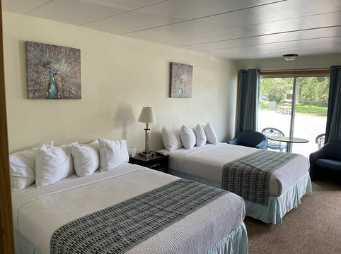 Trail's End Motel主图