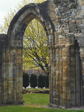 Kilwinning Abbey Tower景点图片