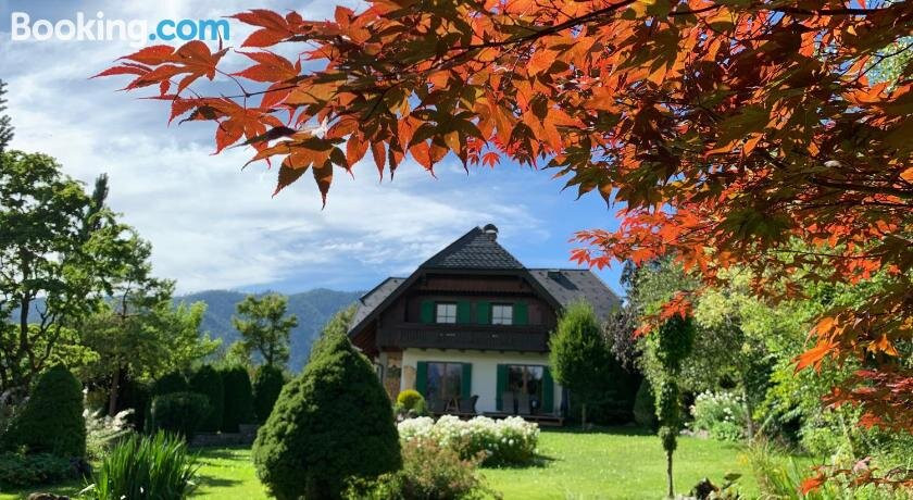 Ausseerhaus im Grunen主图