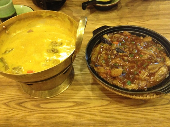 蕉叶·润东南亚风味餐吧(经十路店)