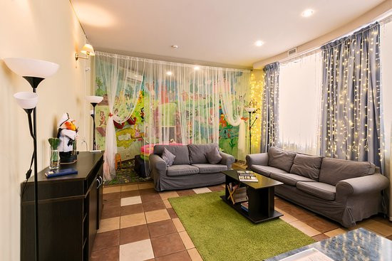 Antis House Uninn主图