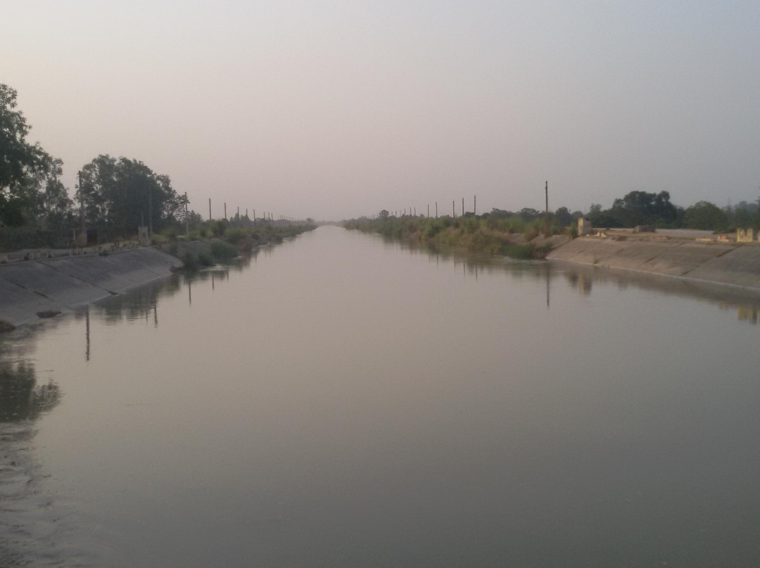 Raebareli旅游景点-Behta Bridge