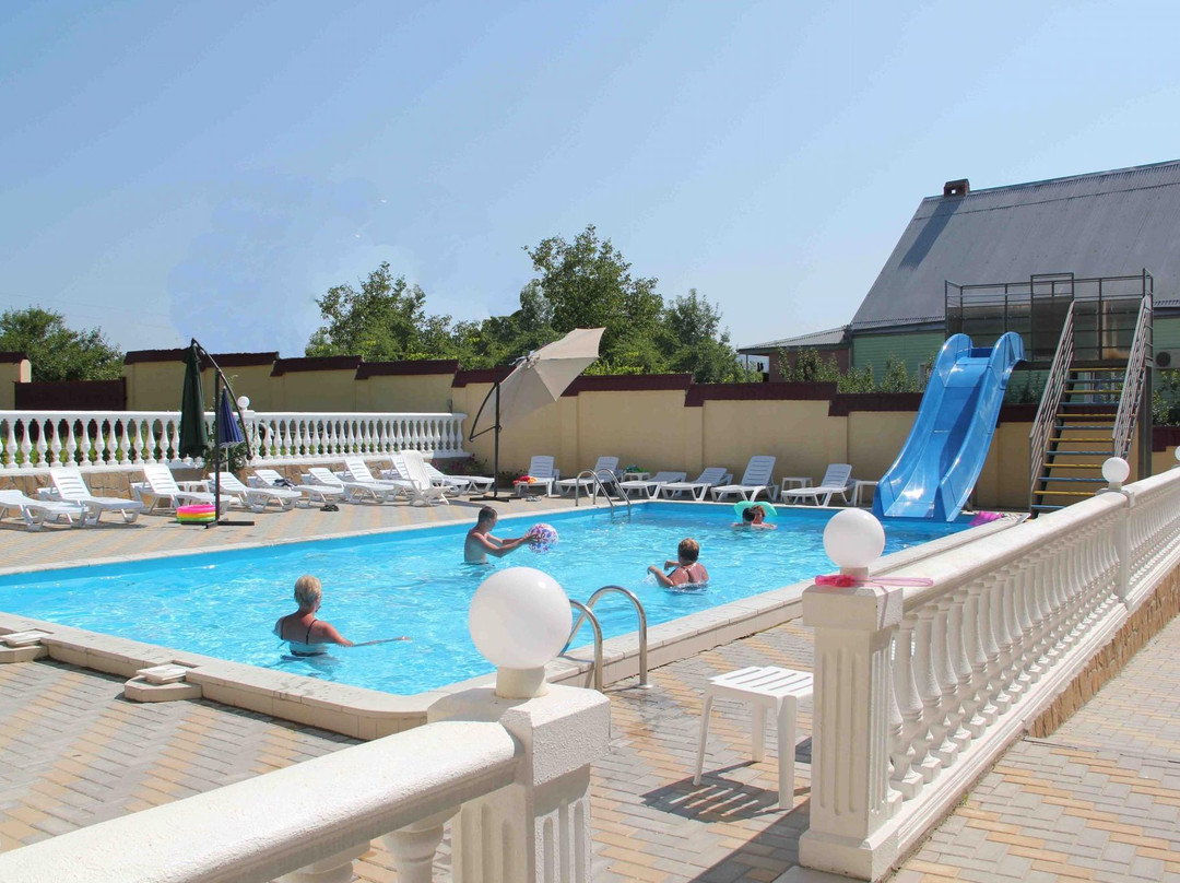 Betta酒店住宿-Santaliya