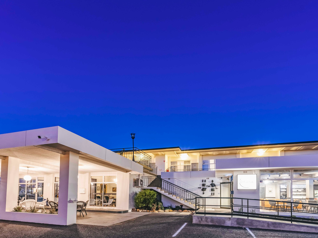 The Oriana Orange - Retro Hotel & Resort