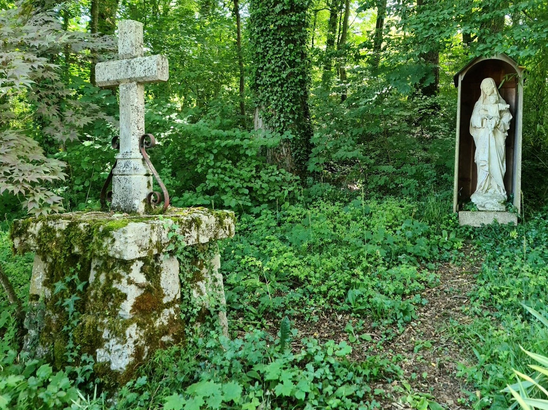 Tombe Et Jardin De Paul Claudel