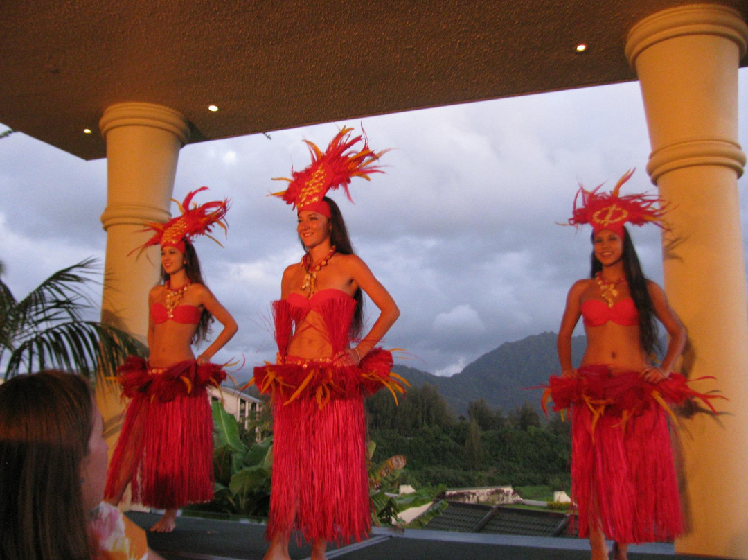 Mailani Dinner Show-普林斯维尔必去景点