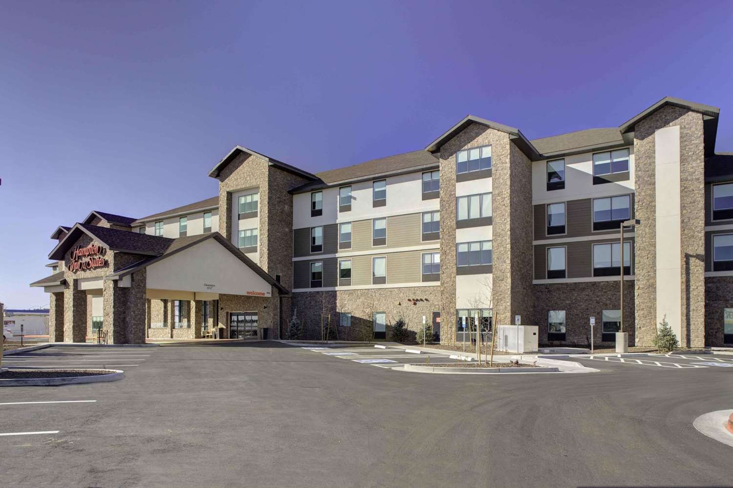 Hampton Inn & Suites Flagstaff East-官方