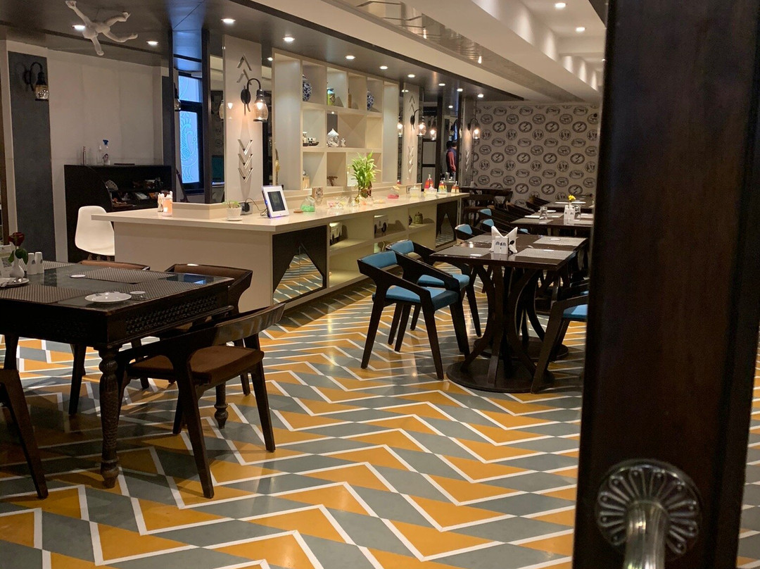 Basant Vihar Palace Hotel主图