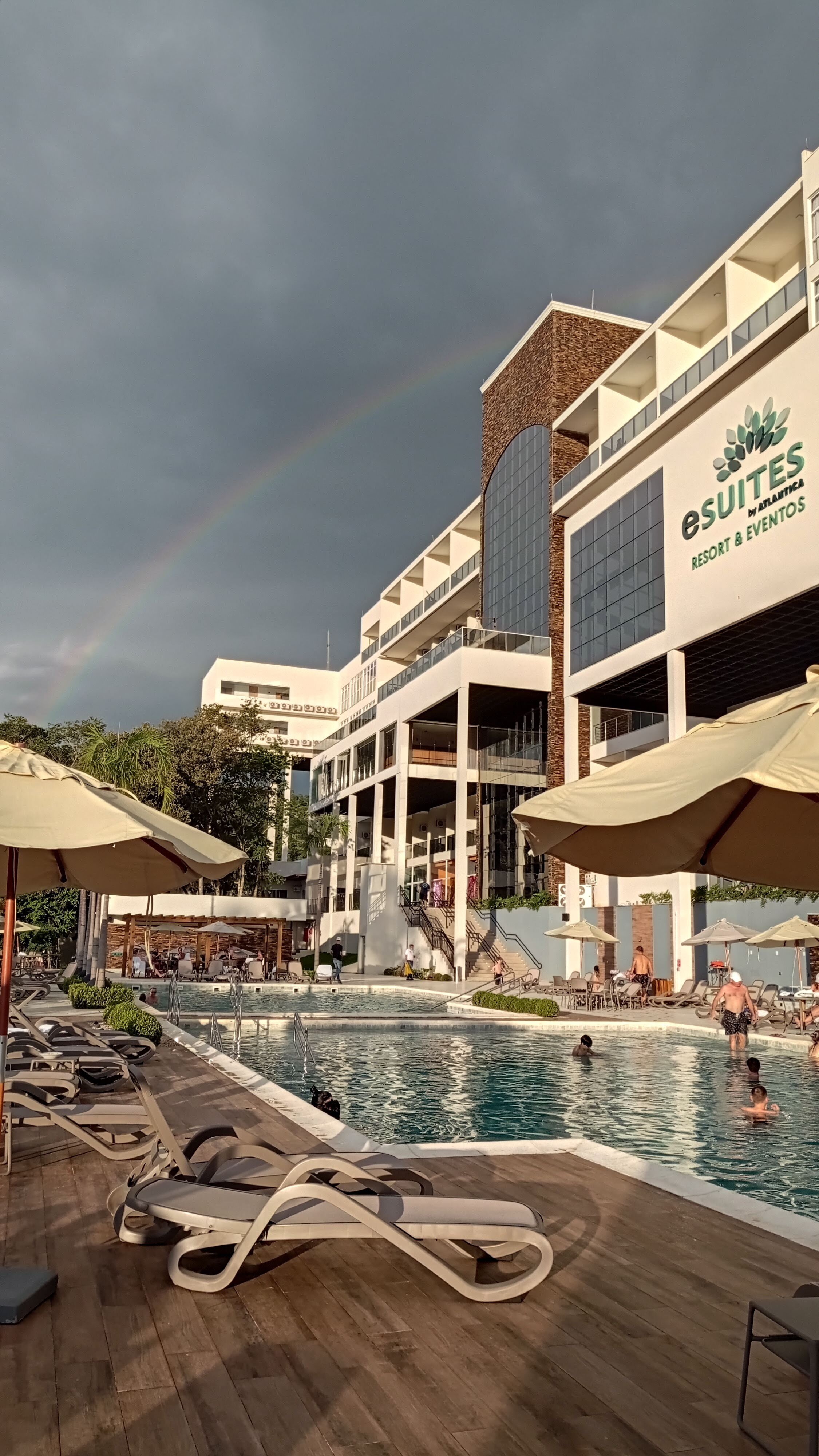 Grand Suites Family Resort-泳池