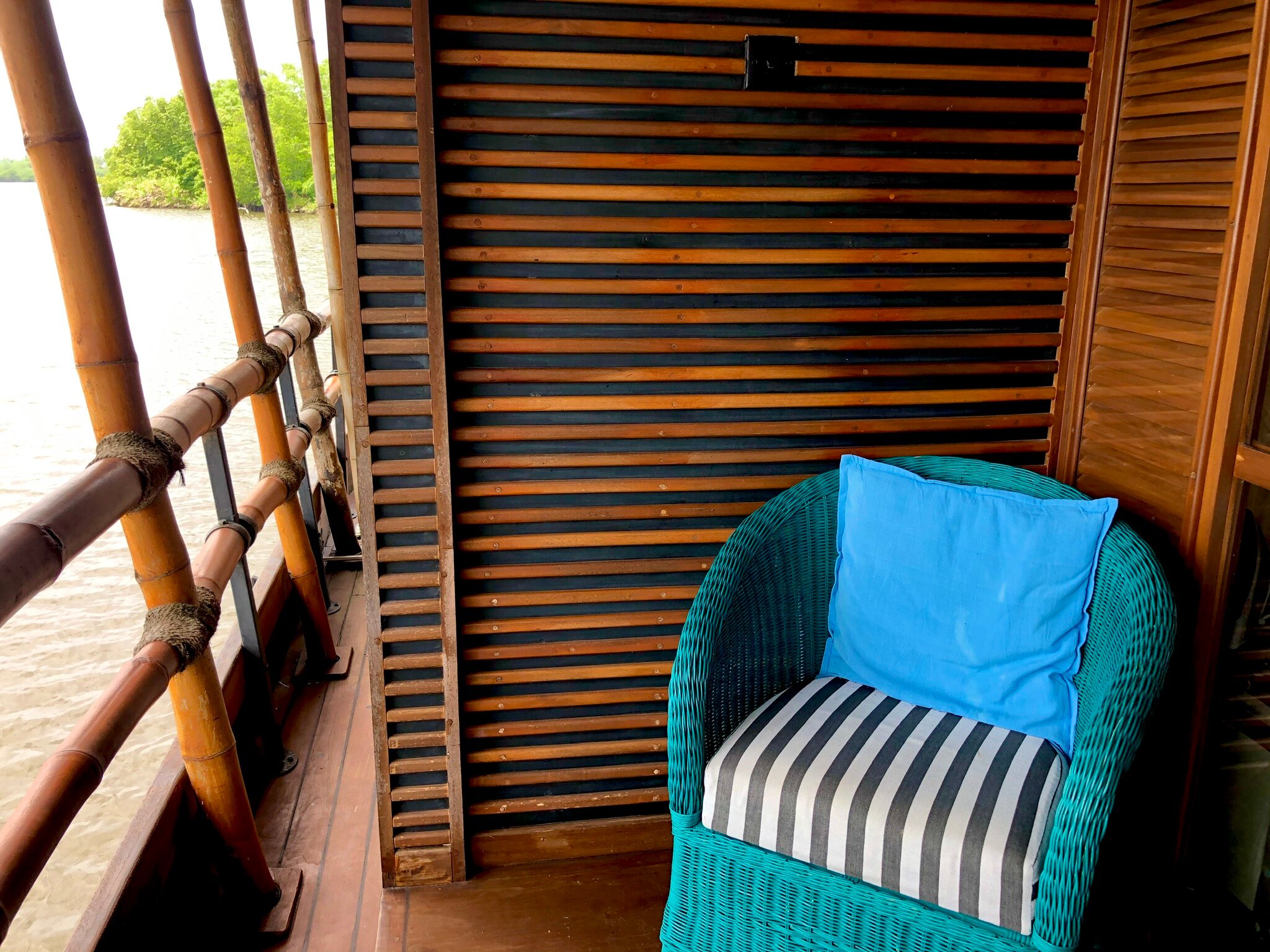 Yathra Houseboat-官方