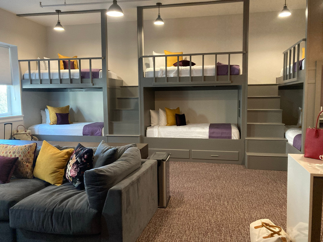 The Dundee, A Trace Hotel主图