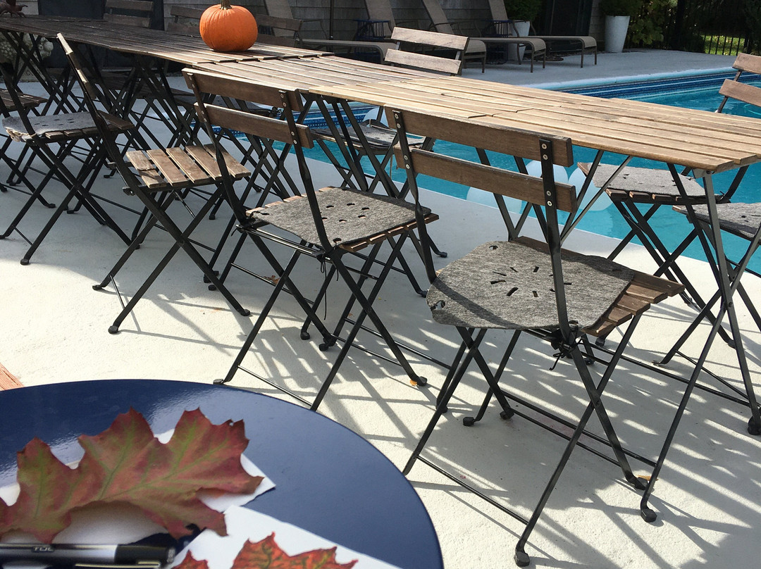 Charles & Charles主图