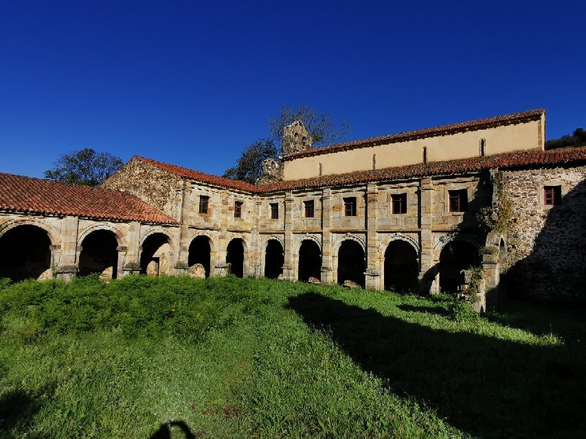Monasterio de Santa María la Real de Obona-Tineo必去景点