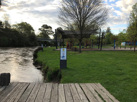 Riverside Park-Porepunkah必去景点