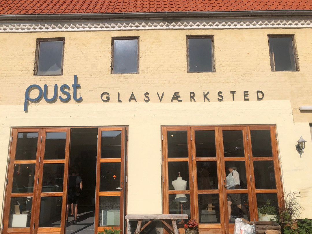 Pust Glasvaerksted景点图片