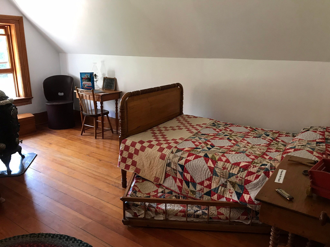 Eagle Bluff Lighthouse-Fish Creek必去景点