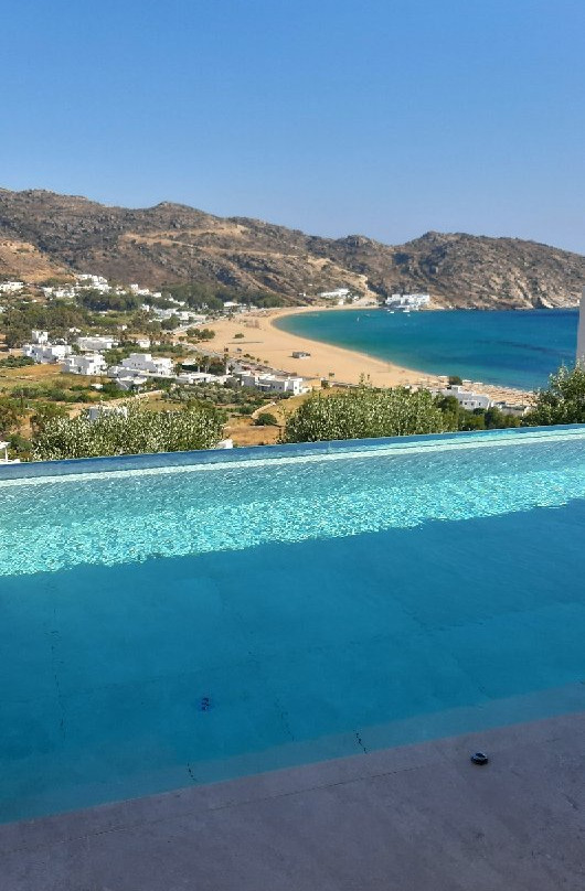 Hide Out Suites主图