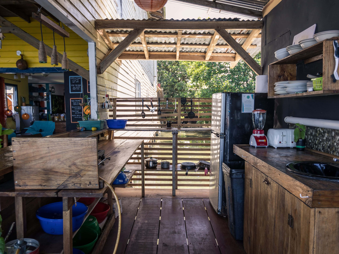 BarrBra BnB Over The Sea主图