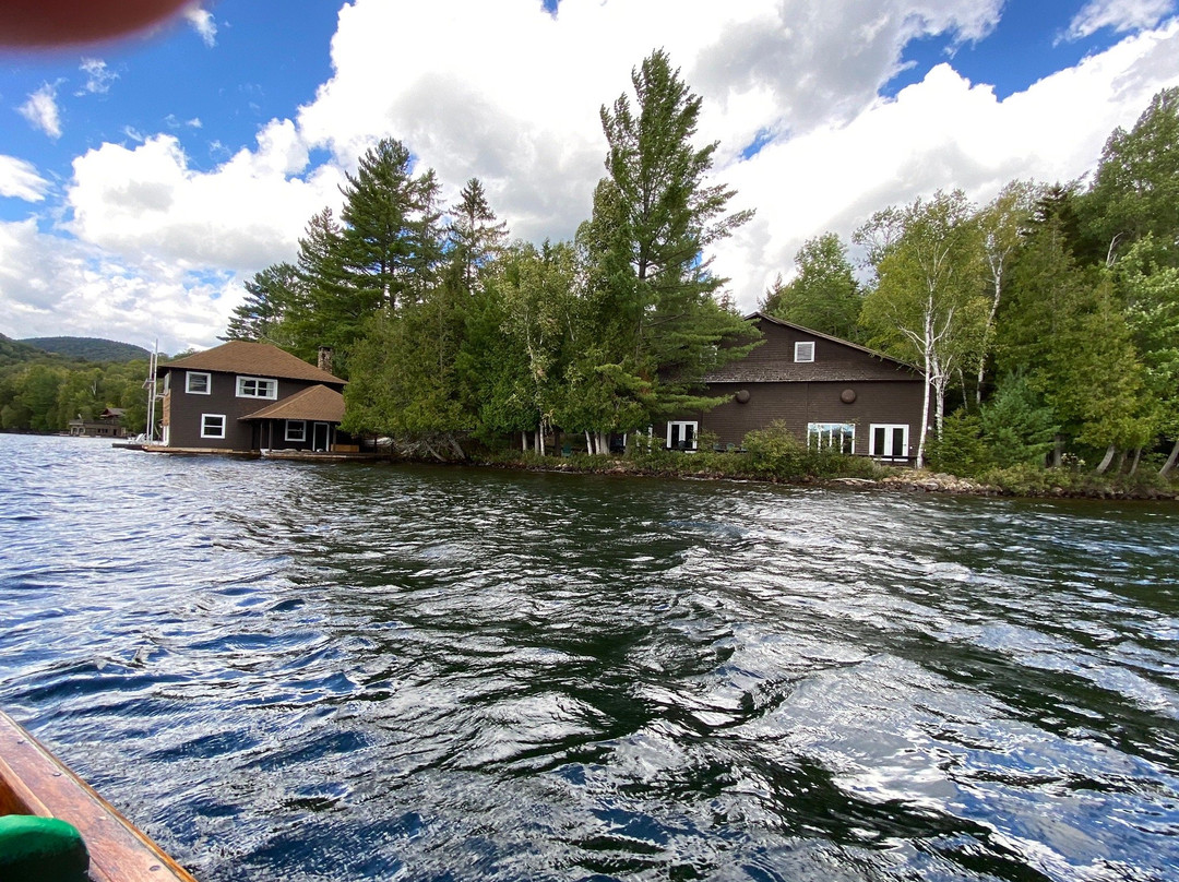 Long Lake Boat Tours景点图片