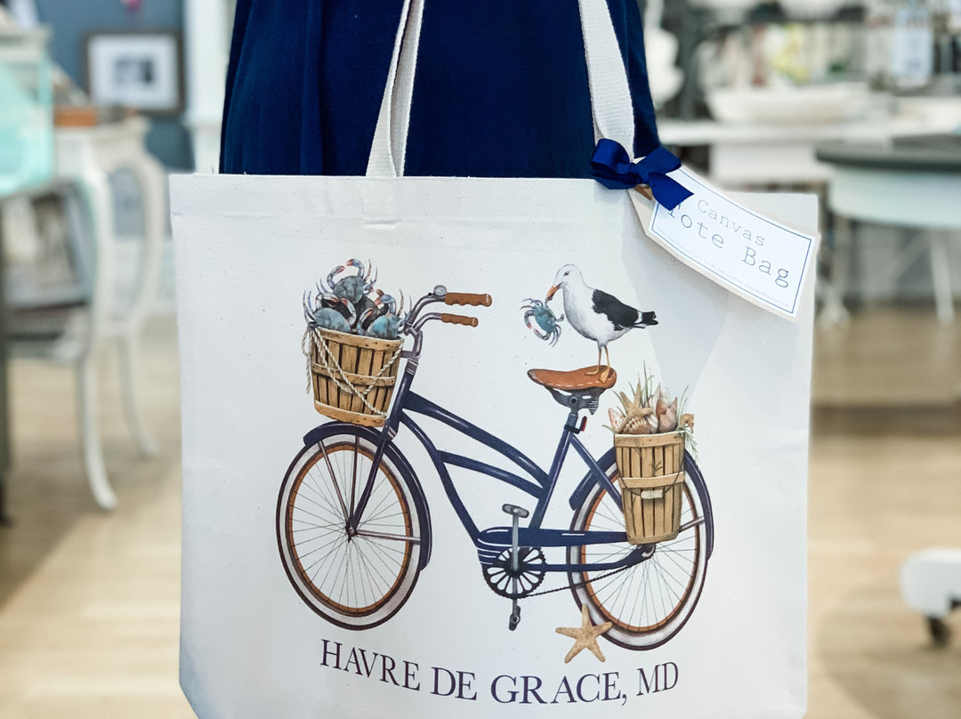 Blue Heron Gifts & Boutique景点图片