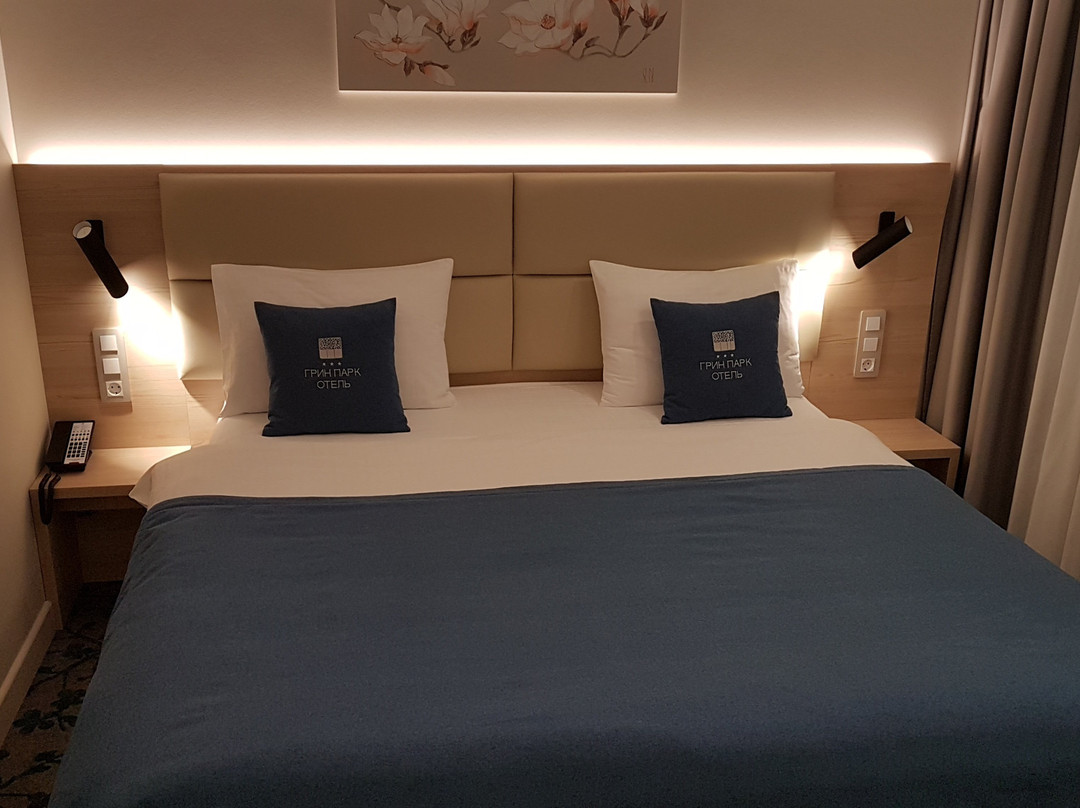 Green Park Hotel主图