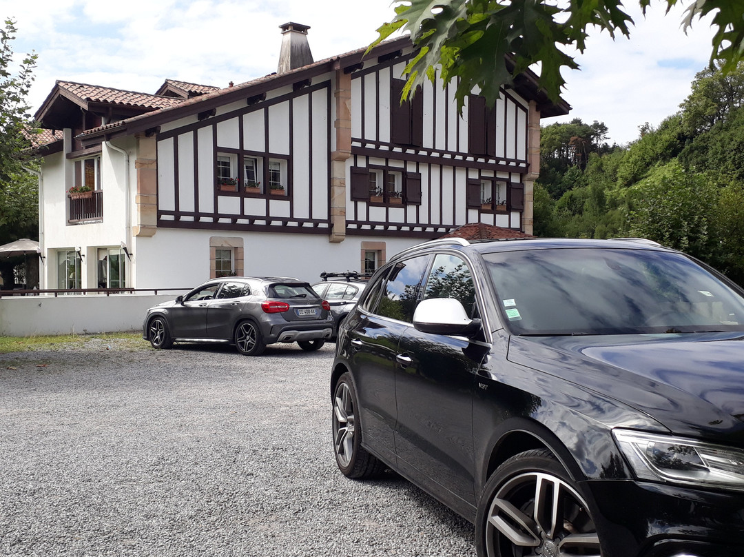 Les Jardins De Bakea主图