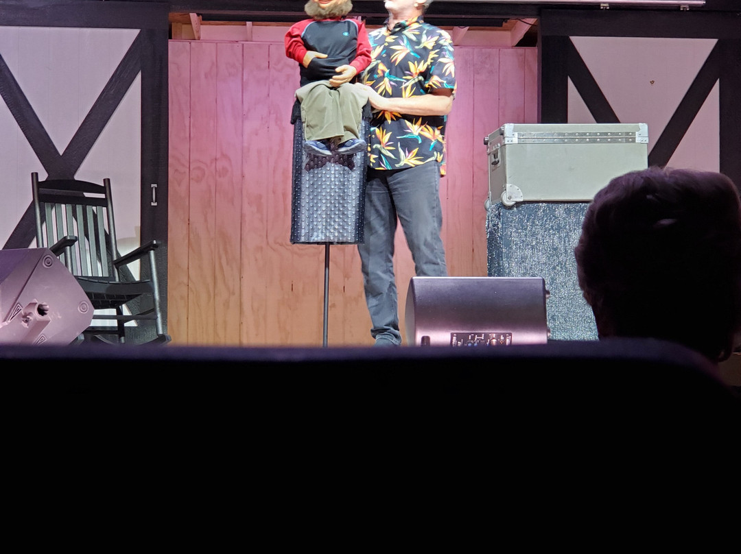 The Amish Country Theater-Berlin必去景点