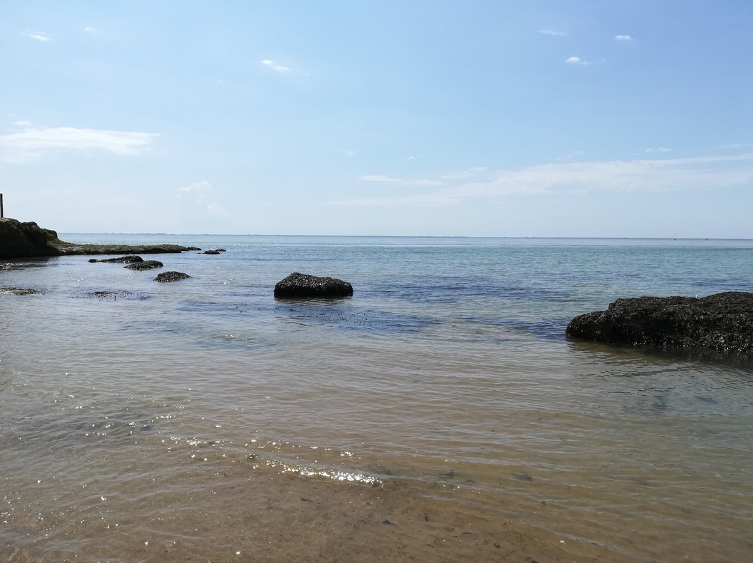 Plage Des Nonnes景点图片