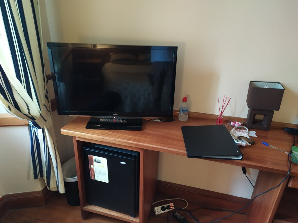 法国大酒店主图