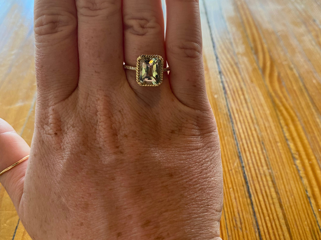 Jewels Forever-圣 托马斯必去景点