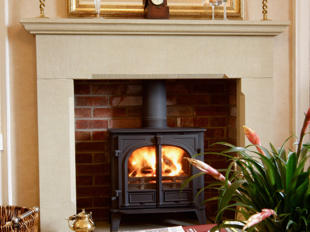 老牧师之家酒店主图