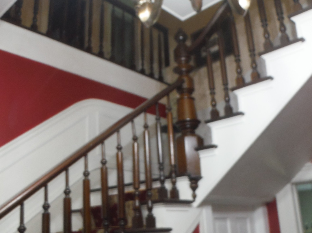 Monroe Manor Inn Bed & Breakfast主图