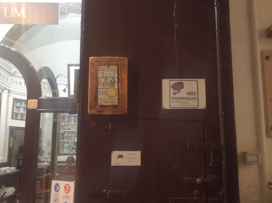Antica Farmacia Provenzano-加里波利必去景点