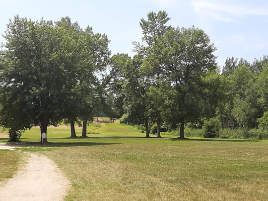 Parc Saint-Jean-Bosco-Saint-Charles-Borromee必去景点