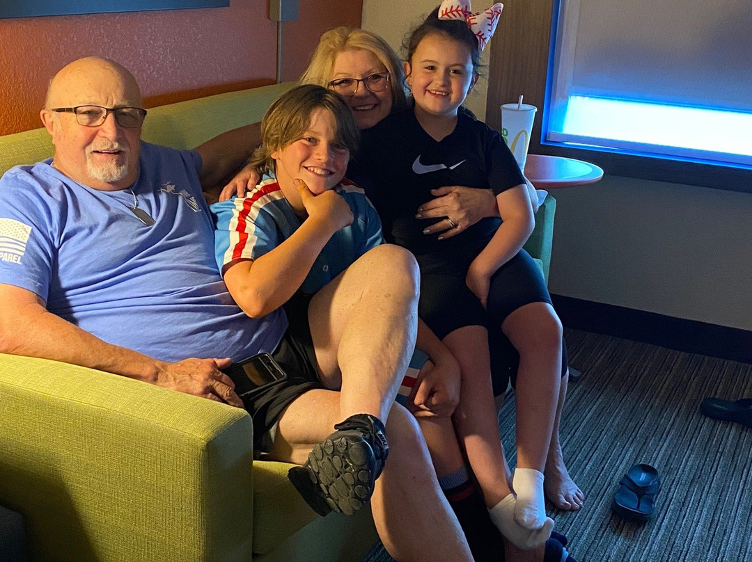 Holiday Inn Express Evansville By IHG主图