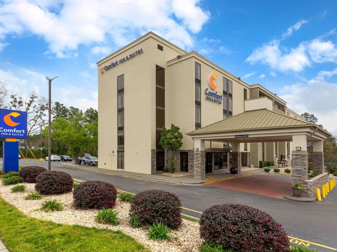 Comfort Inn & Suites Durham Near Duke University主图