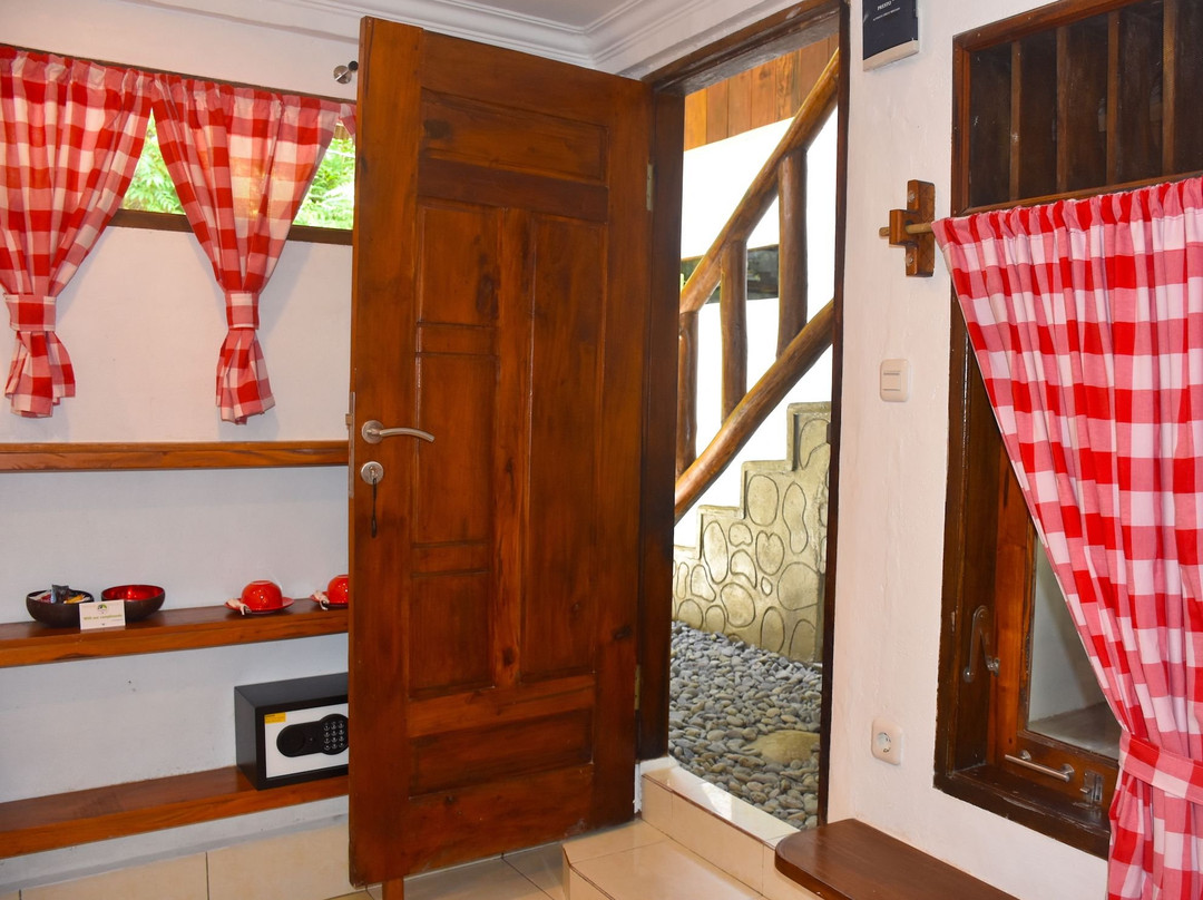 The Hangout@ EcoTravel主图