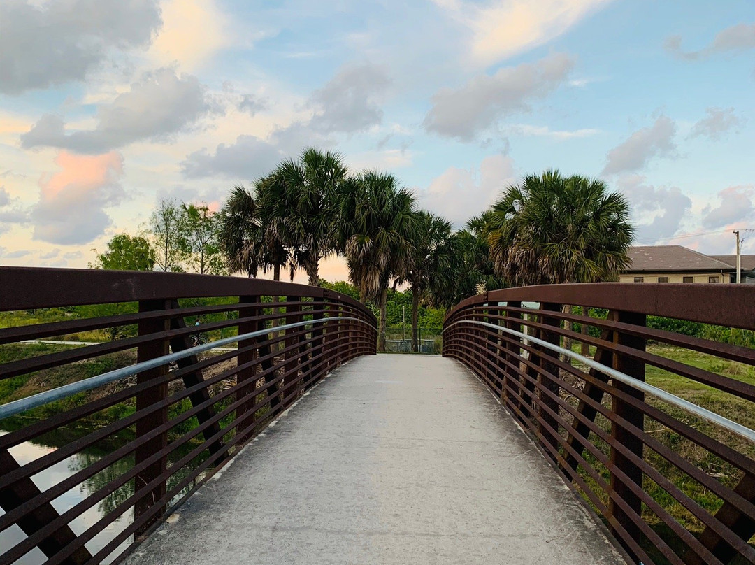 John Yarbrough Linear Park-迈尔斯堡必去景点