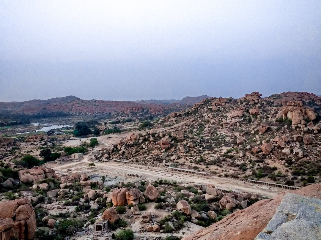 Matanga Hill景点图片