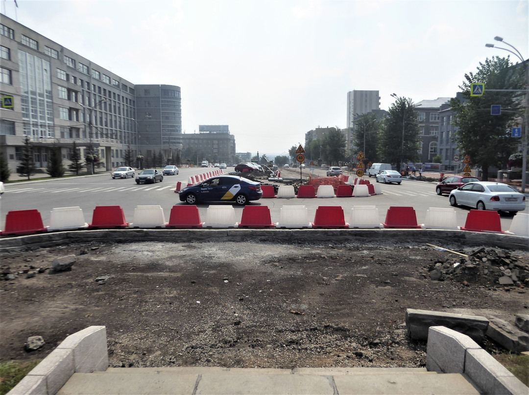 A.I. Pokryshkin's Bust-新西伯利亚必去景点