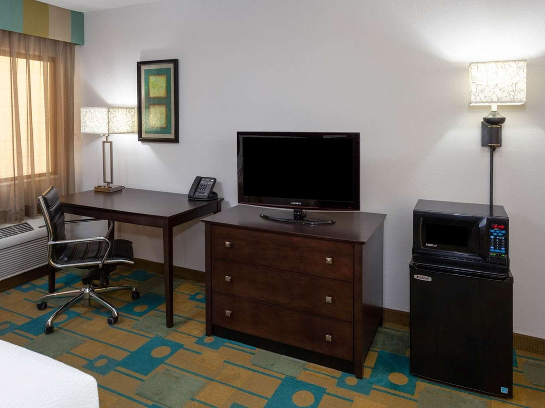 La Quinta Inn by Wyndham Sheboygan主图