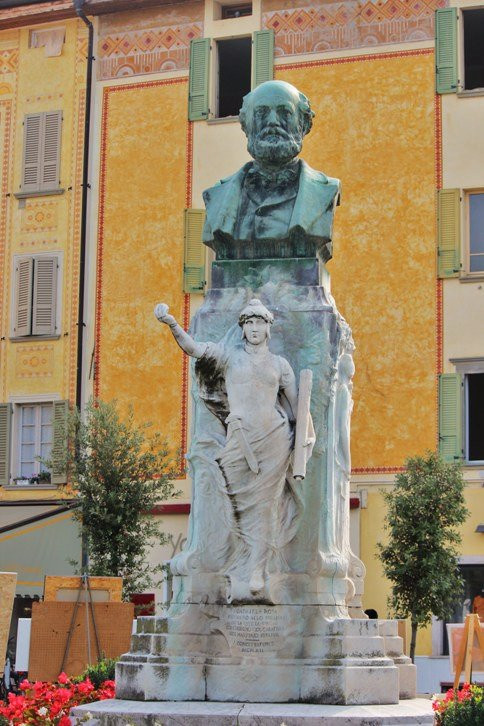 Monumento a Gabriele Rosa景点图片