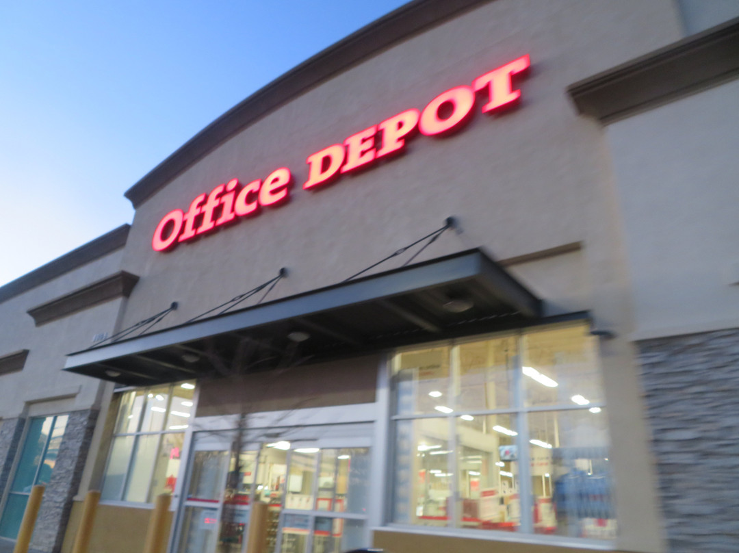 Slatten Ranch Shopping Centre