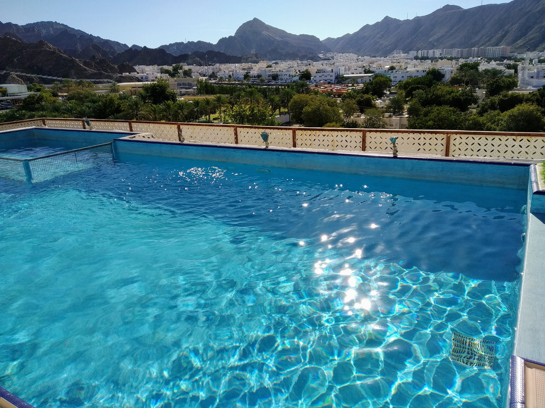 德尔蒙公寓式酒店主图