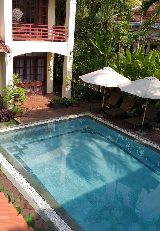 地球别墅酒店主图