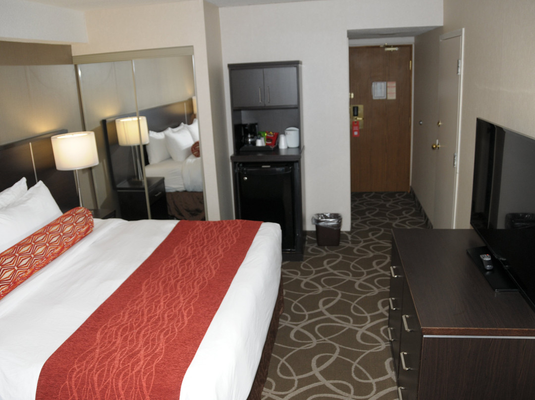 Admiral Inn Burlington主图