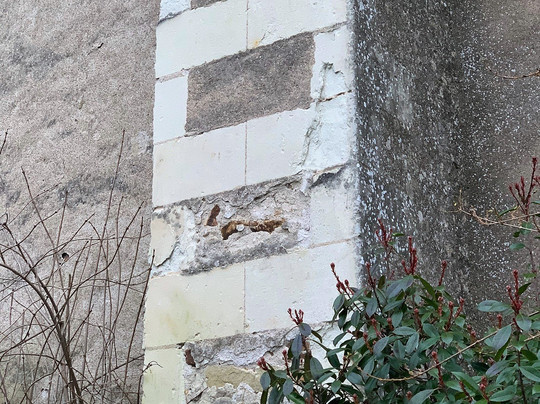 Eglise Saint-Louis-Coron必去景点