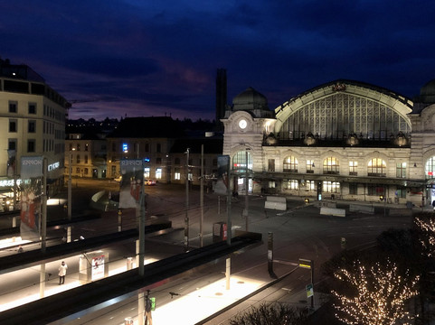 巴塞尔欧拉酒店主图