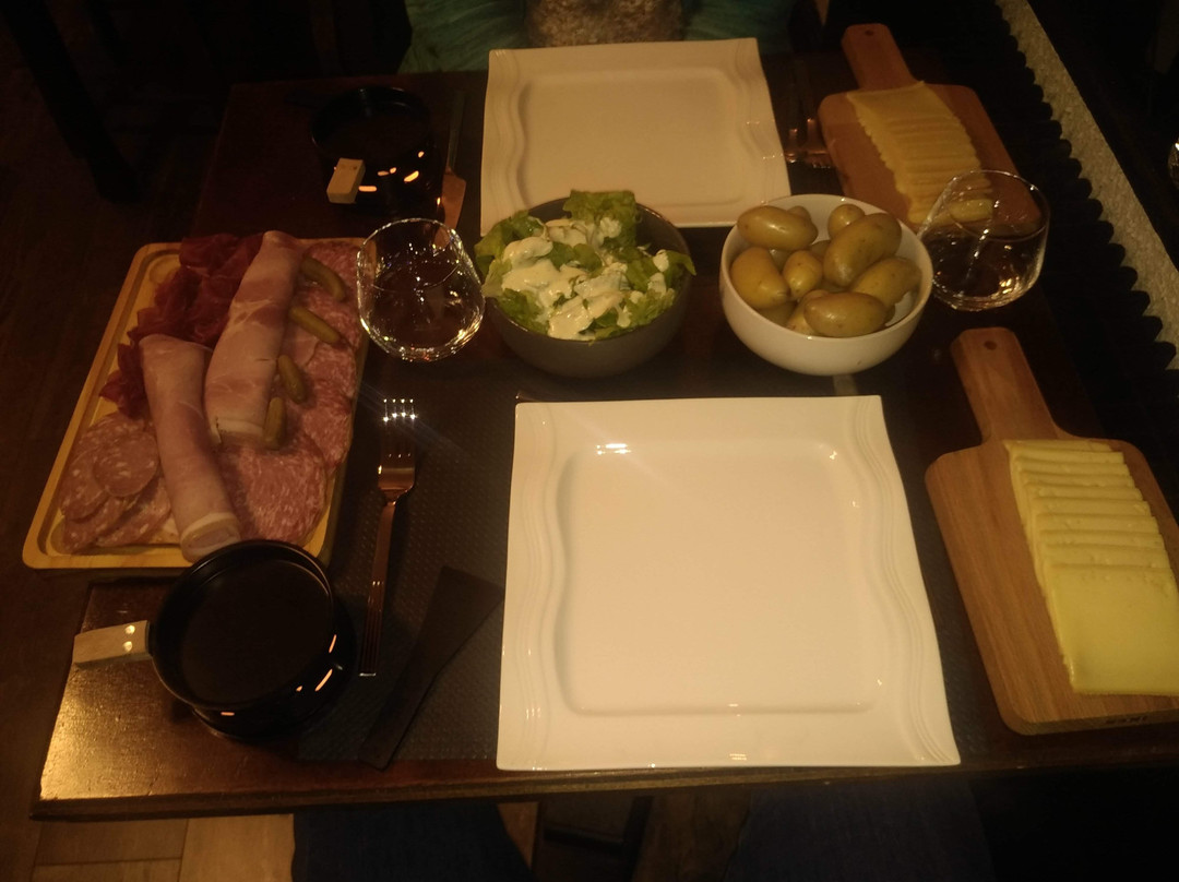 乐切雷奥贝奇德斯2伊唐斯酒店主图